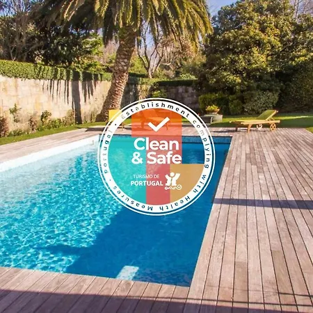 Liiiving In Porto | Oporto Garden Pool House Porto