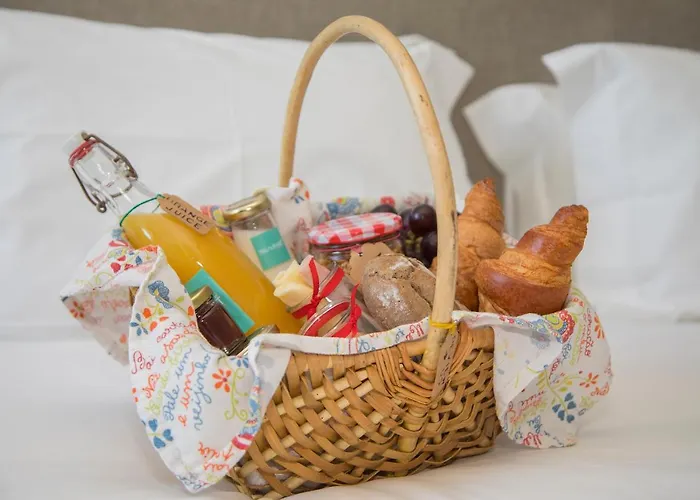 Apartment Liiiving In Porto | Oporto Garden Pool House Porto