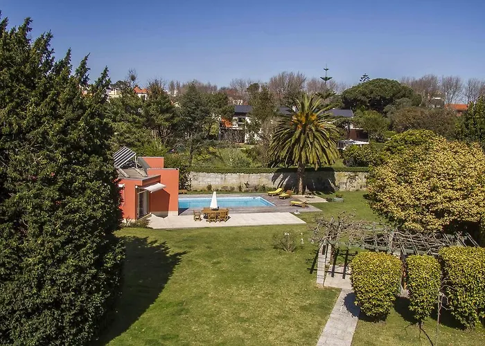 Liiiving In Porto | Oporto Garden Pool House