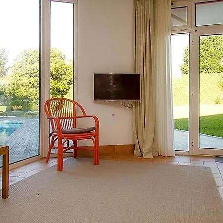 Liiiving In | Garden Pool House *