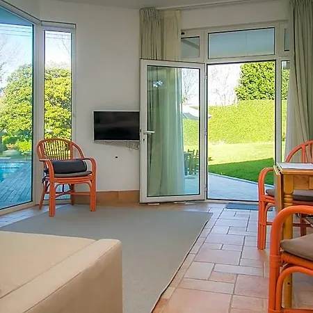 Liiiving In | Garden Pool House Appartement