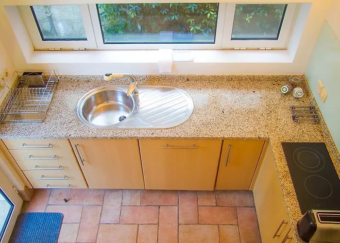 Liiiving In | Garden Pool House *